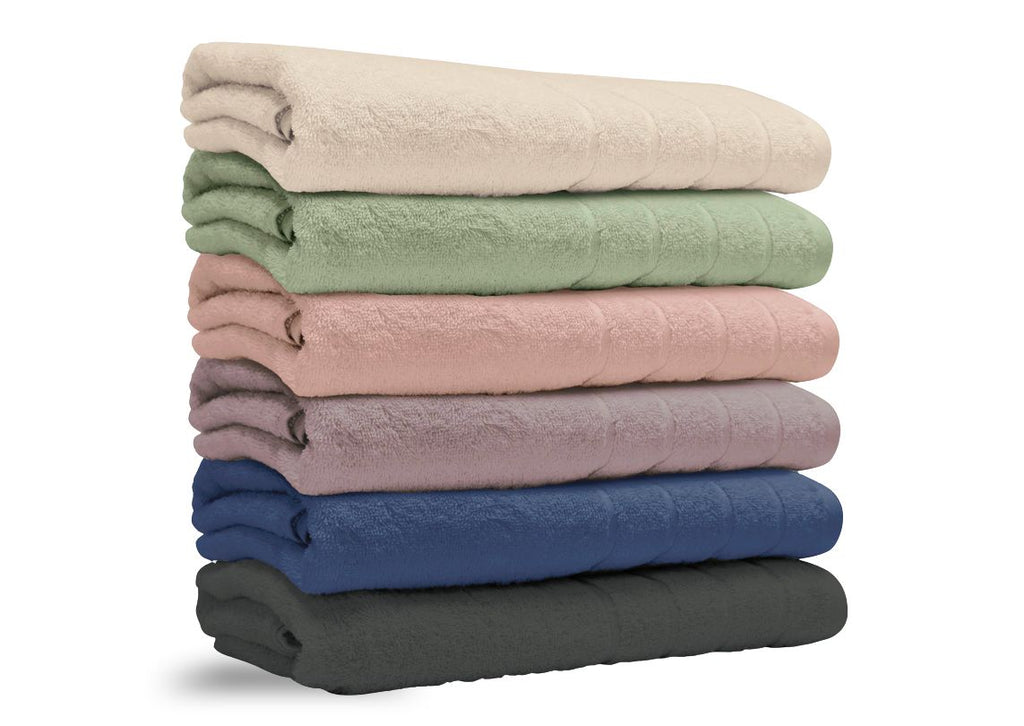 AKEMI ผ้าขนหนูเช็ดตัว รุ่น Cotton Essentials Dry Tech ขนาด 70x140 ซม.