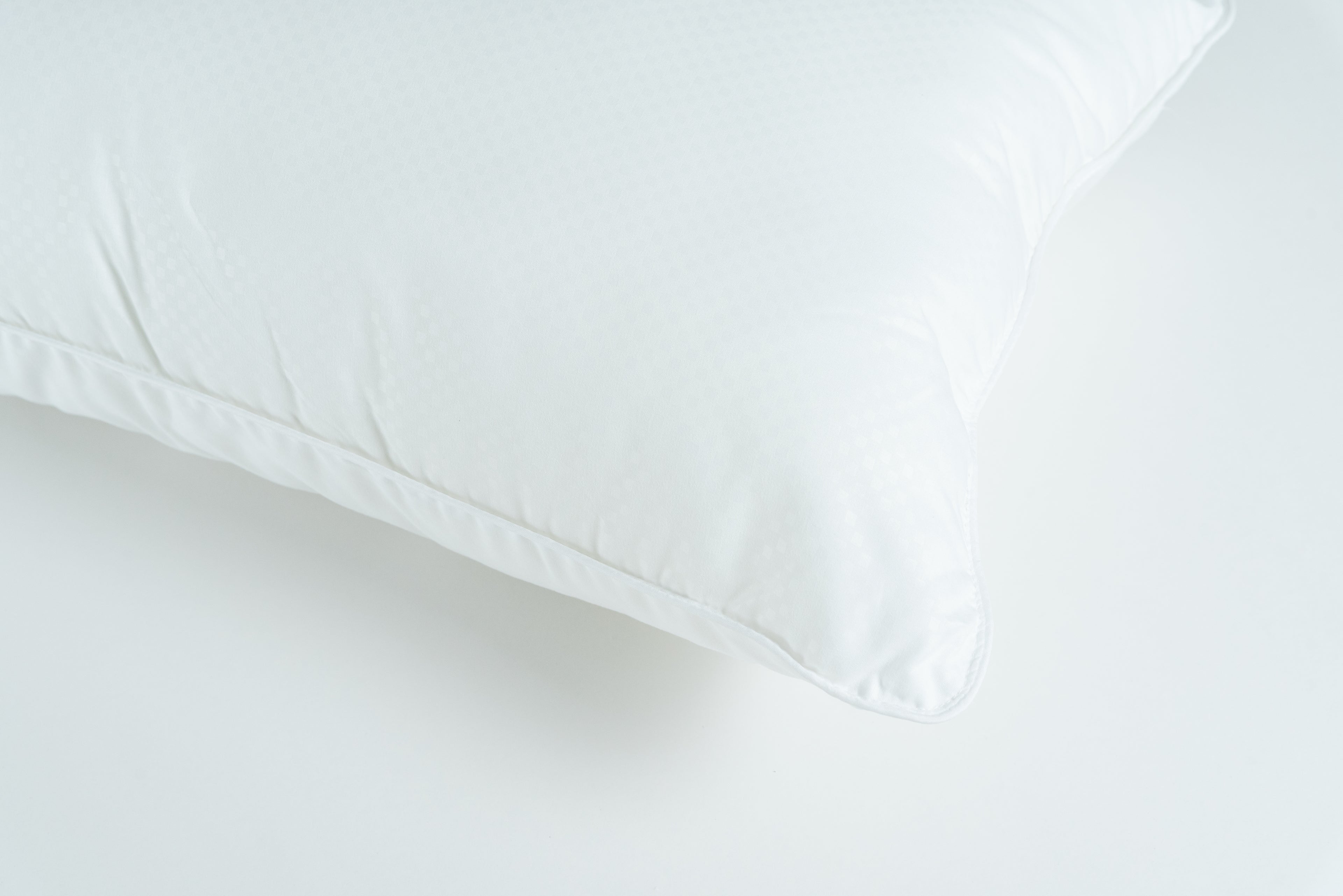 Akemi หมอนหนุน รุ่น Sleep Essentials 10 Holes Loft Fibre