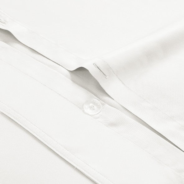 Akemi ผ้าปูที่นอน TENCEL™ Lyocell รุ่น Colour Radiant ทอ 900 เส้นด้าย